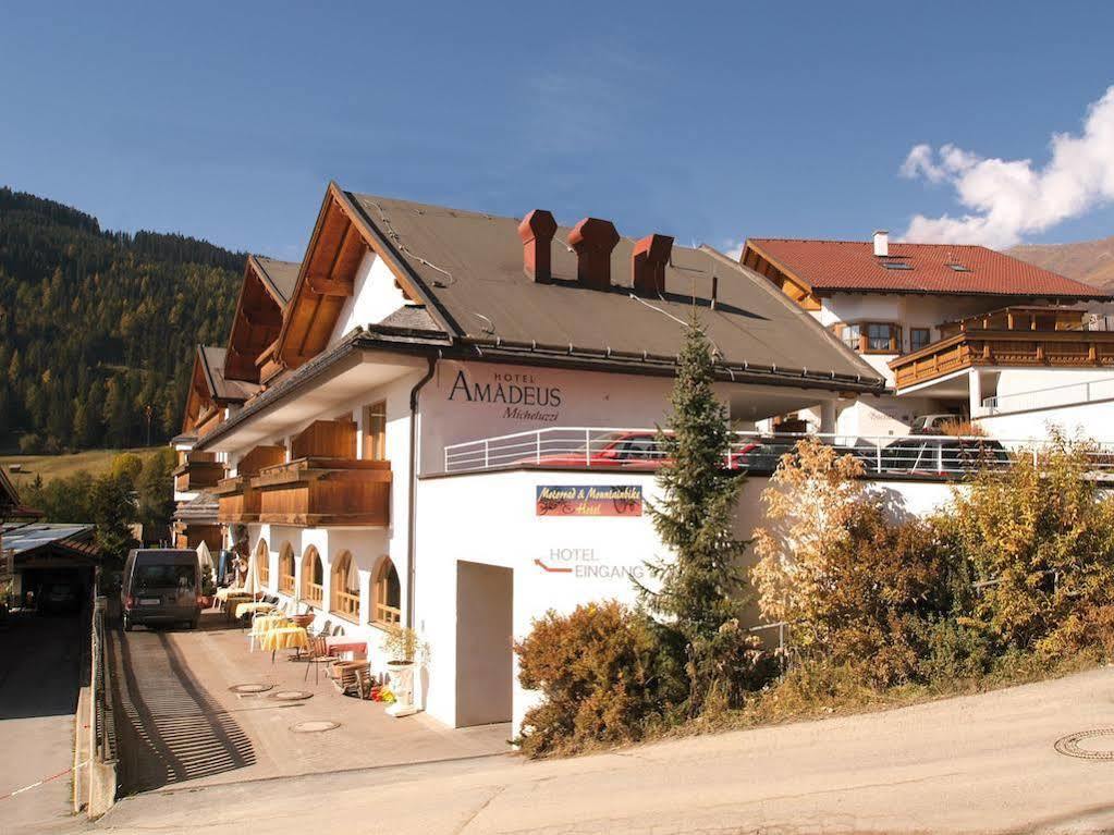 Hotel Amadeus Micheluzzi Serfaus Exterior foto